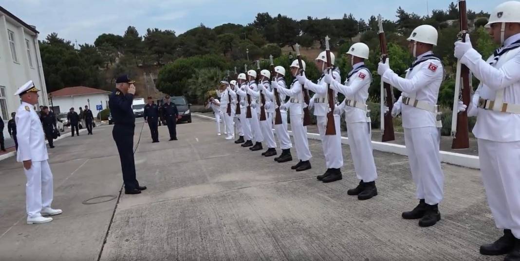 Genelkurmay Başkanı Gürak, deniz kuvvetleri unsurlarını denetledi 13